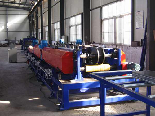 上饒創(chuàng  )興電纜車(chē)間展示